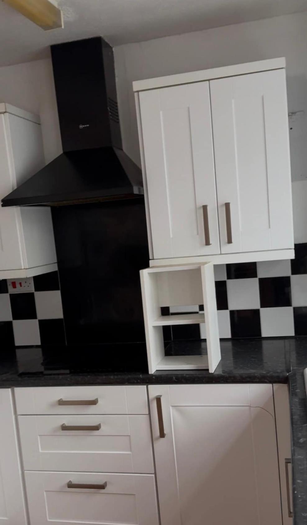 Alder 3 Bedroom Semi Ample Parking *